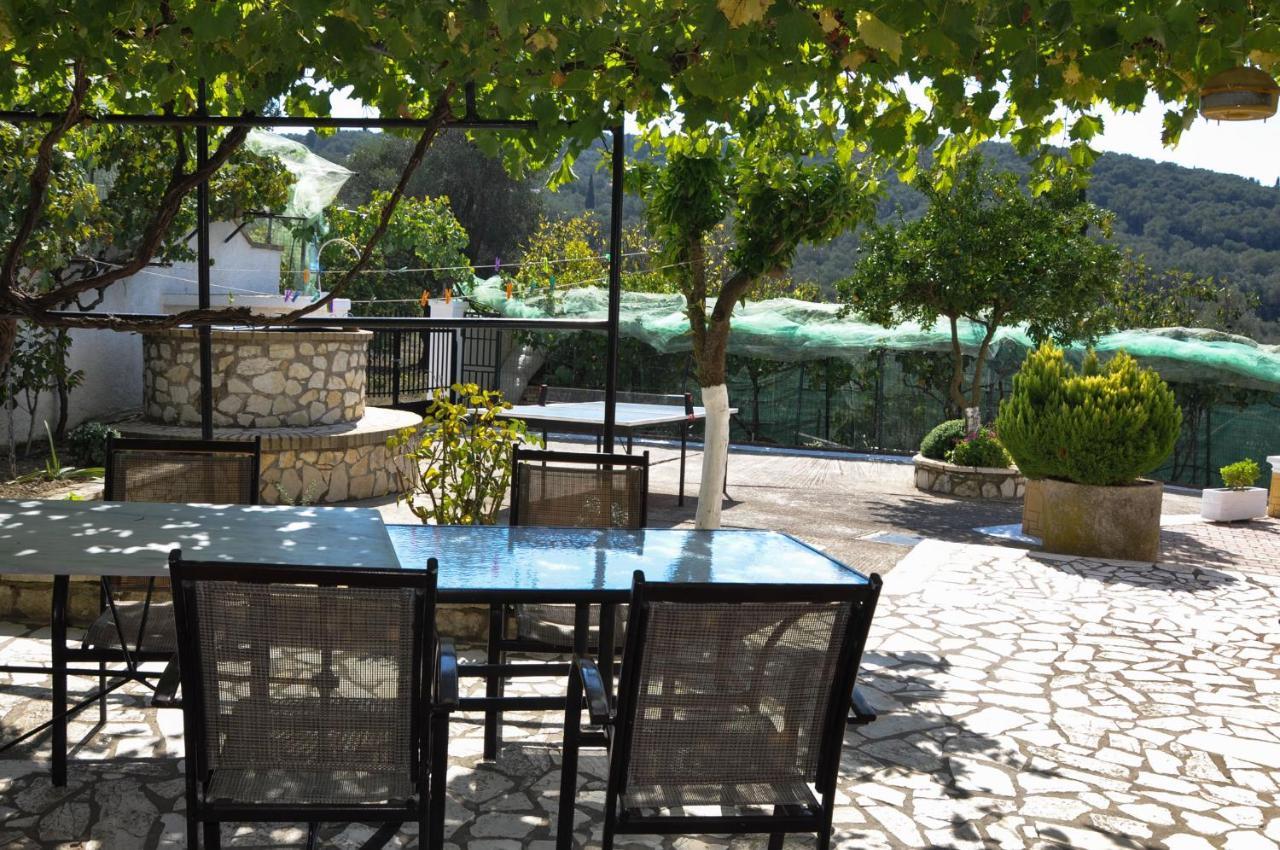 Villa Mike 105 Liapades Dış mekan fotoğraf